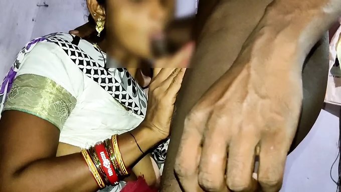 ভারতীয় জোড়া গোপন ক্যামেরা ভিডিওতে উভকামীতা অন্বেষণ করে।